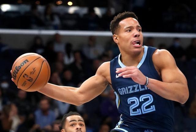 国际比赛日葡超传出新动向，孟菲斯灰熊队长鼓劲，管理层表态——目标明确，临场指挥获称赞(孟菲斯灰熊对阵菲尼克斯太阳)