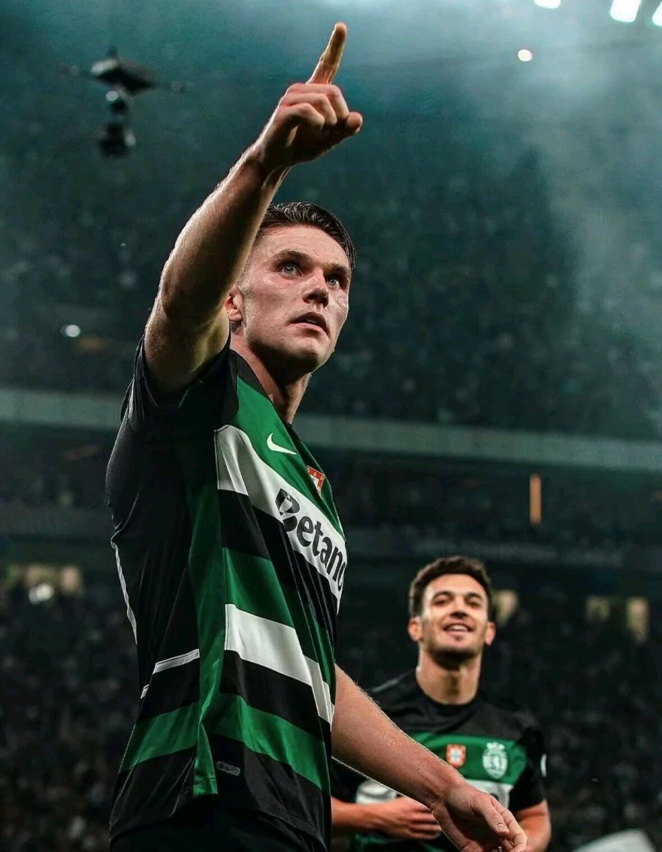 葡超今夜再迎强敌；斯图加特豪取连胜；主帅态度：震撼外界；赛季目标并未改变的简单介绍