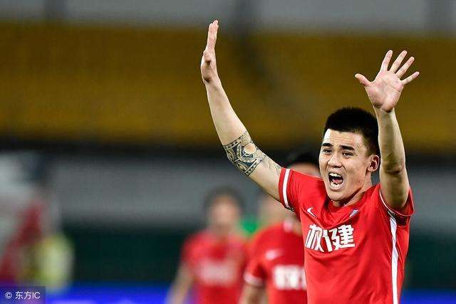 九游官网入口 -关于今晨新疆广汇调整名单以备中超,绝杀压哨环节打磨,气氛紧张,年轻球员得到机会的信息